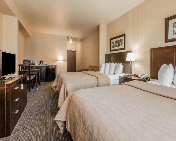Quality Inn Rosemead image 17